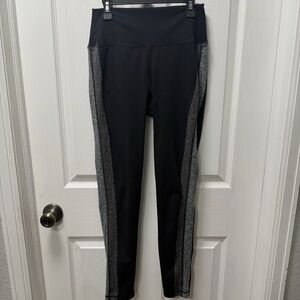 Vuori Racer High-Rise Leggings, Small, Black/Gray Side Stripe